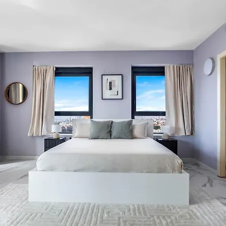 Penthouse Duplex With Views!