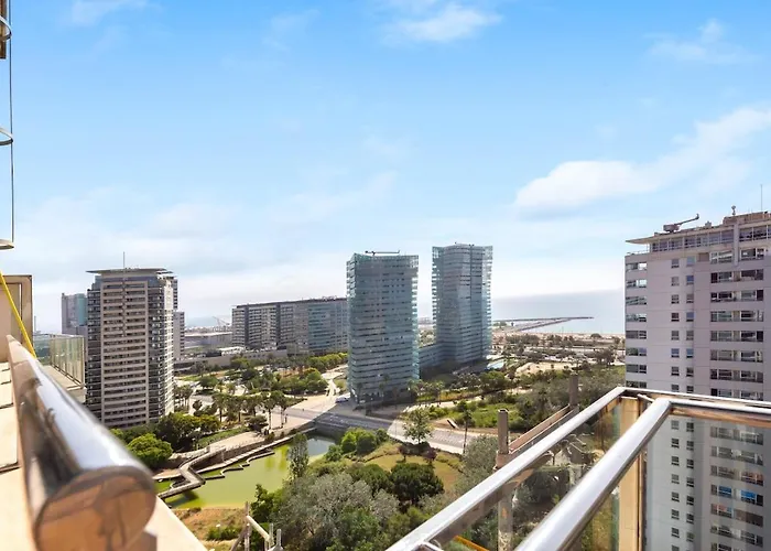 아파트 Penthouse Duplex With Views! 바르셀로나