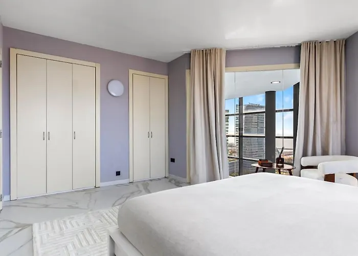 Penthouse Duplex With Views! * 바르셀로나