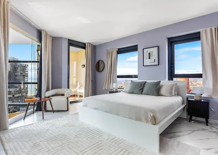 Penthouse Duplex With Views!