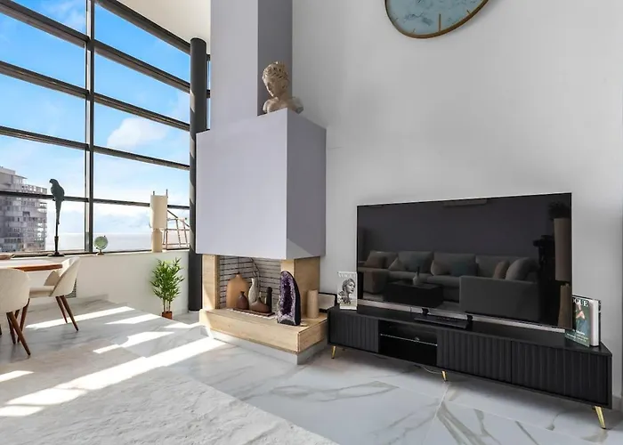 아파트 Penthouse Duplex With Views! 바르셀로나